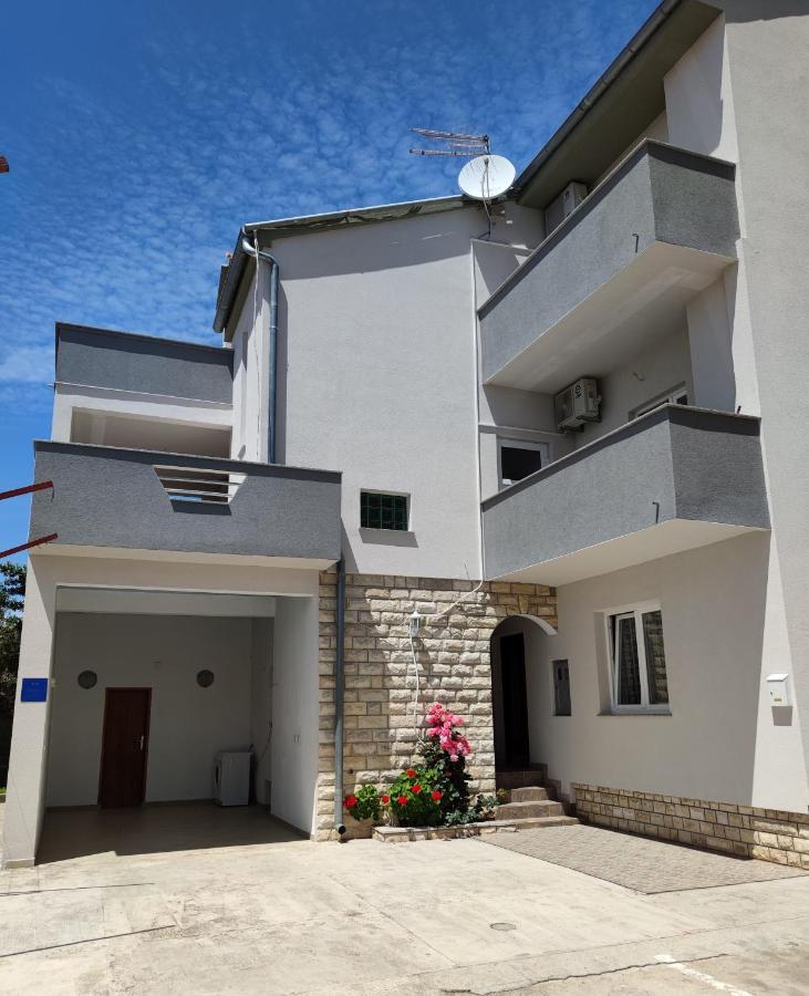 Apartment Petra Zadar Exterior photo